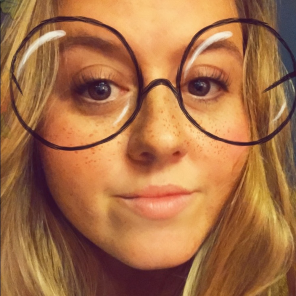 Meet your Posher, Marie